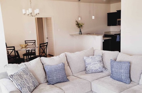 Lubbock House | 3-bedroom house in awesome Lubbock with WiFi, AC, Laundry