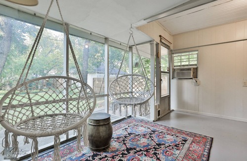 Sayles Blvd. Area House | 3-bedroom house in central Abilene with modern amenities and nostalgic charm.