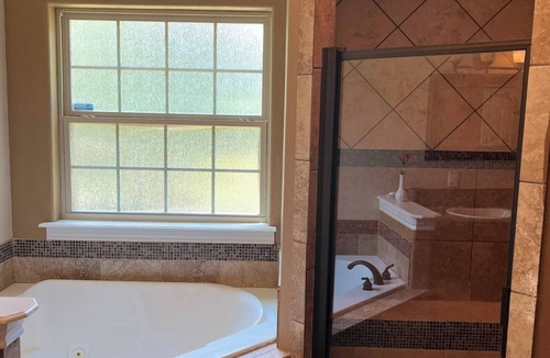 Lufkin House | 3-bedroom house in charming Lufkin with WiFi, AC. Enjoy your stay