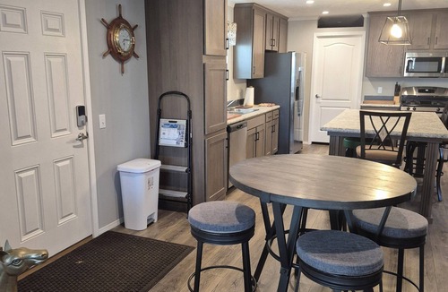 Anchorville House | 3-bedroom house in cool Clay with AC