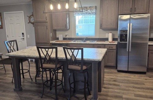 Anchorville House | 3-bedroom house in cool Clay with AC