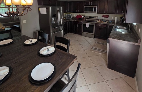 Berryville House | 3-bedroom house in delightful Berryville with AC and charm