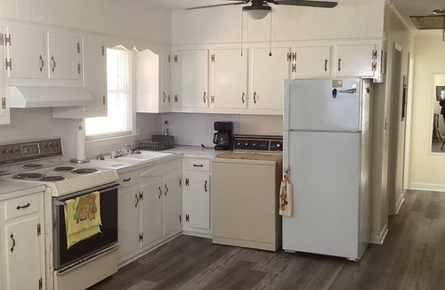Engelhard House | 3-bedroom house in Engelhard NC , pet friendly. 57 miles to OBX.