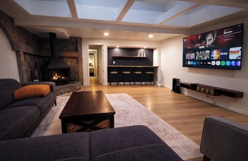 Picnic Point-North Lynnwood House | 3-bedroom house in enchanting Lynnwood