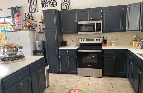 Ruidoso House | 3-bedroom house in enchanting Ruidoso with level entry and AC