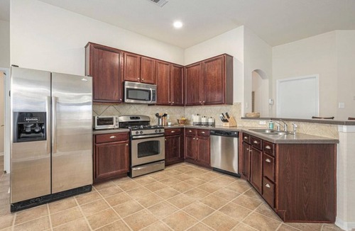 Barker House | 3-bedroom house in fabulous Houston with WiFi, AC
