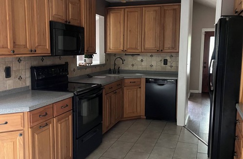 Lawrence House | 3-bedroom house in gorgeous Lawrence with easy access to K-10 and I-70