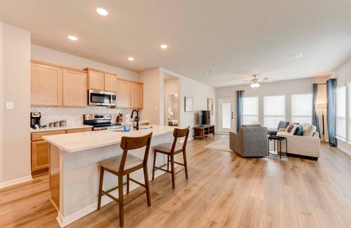 Temple House | 3 Bedroom House in North Point