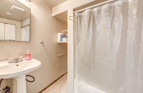 Oshawa Cottage | 3 bedroom house in oshawa