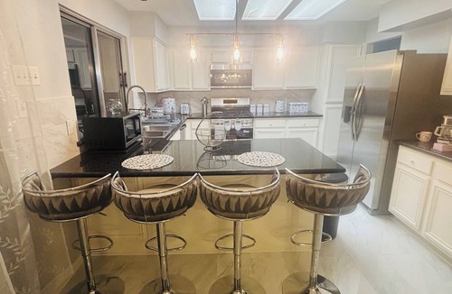Mission Bend House | 3-bedroom house in perfect Houston with cool AC for relaxing stay