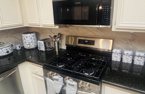 Mission Bend House | 3-bedroom house in perfect Houston with cool AC for relaxing stay