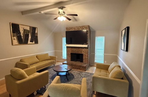 Benbrook House | 3-bedroom house in serene Benbrook with cool AC breeze