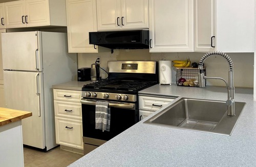 Alamedan Valley House | 3-bedroom house in charming Albuquerque with AC