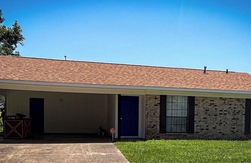 Bossier City House | 3-bedroom house in charming Bossier City with AC.