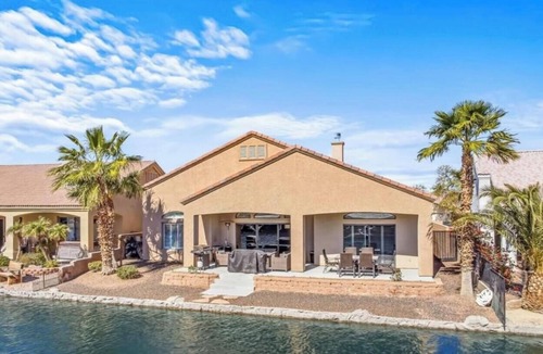 Fort Mohave House | 3-bedroom house in fantastic Fort Mohave with AC and fitness room