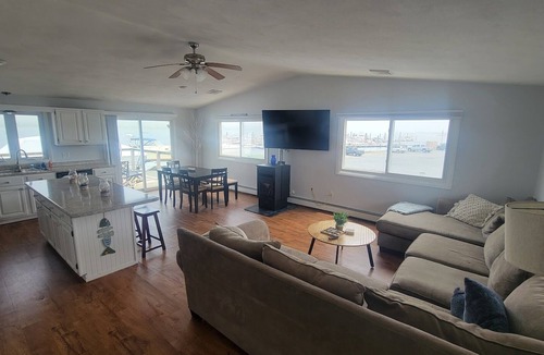 Mattapoisett House | 3-bedroom house in seaside town of Mattapoisett. Great water views!