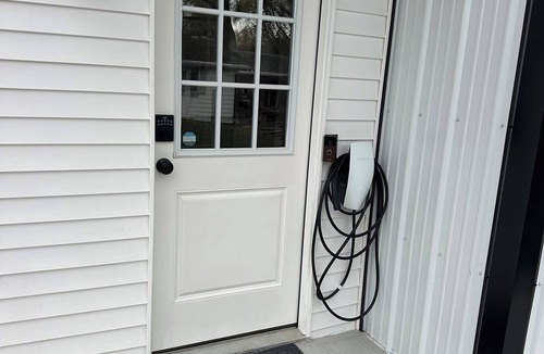 Mount Morris House | 3-bedroom house in charming Mount Morris with an indoor heated pool.