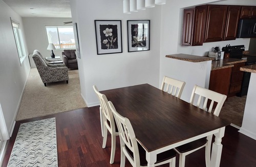 Pella House | 3-bedroom house in welcoming Pella close to lake & on the bike trail