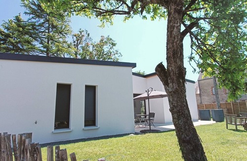 Plesse House | 3-bedroom house, located 2mns from the Nantes-Brest canal and its walks!