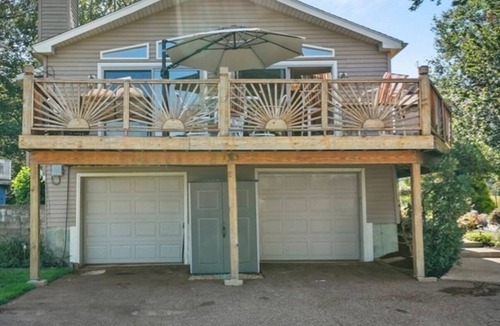 Webster House | 3-bedroom house on Webster Lake with amazing views, beach and boat launch access