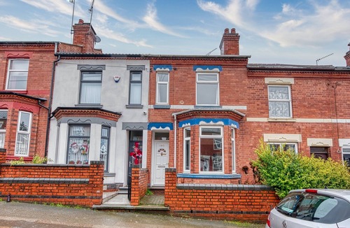 Coventry House | 3 Bedroom House Sleeps 6