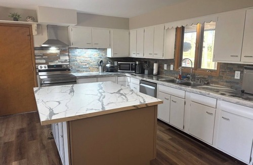 Yorktown House | 3-bedroom house with nice yard in Muncie + patio + plenty of parking