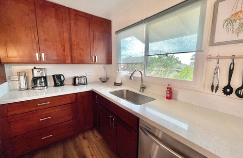 Ewa House | 3-bedroom house with AC, parking