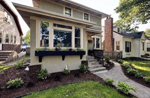 Cleveland House | 3 bedroom house- work group discount!