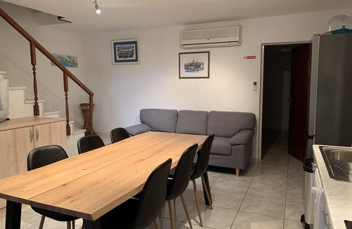 Orebic Villa | 3 bedroom villa, sea 5 minutes walk, private parking & garden, quiet location