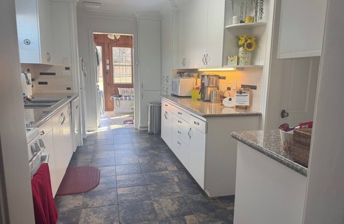 Dean Highland House | 3-Bedroom in Welcoming Waco with Large Private Backyard!