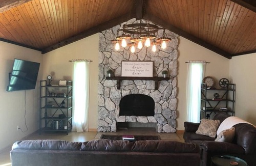 Sterling Heights House | 3 Bedroom Industrial Vibe