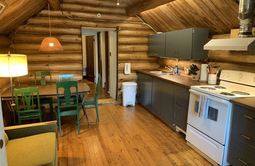 Hastings Highlands Cottage | 3 Bedroom Lakefront Cabin On Baptiste Lake