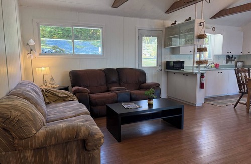 West Nipissing Cottage | 3 Bedroom Lakefront Cottage | OFSC & Trails Nearby