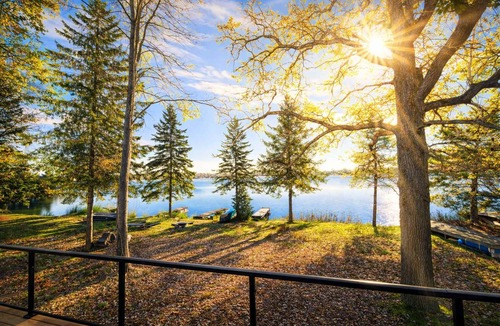 Lakefield Cabin | 3-bedroom Lakefront Villa #10