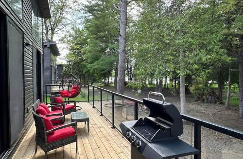 Lakefield House | 3-bedroom Lakefront Villa #5
