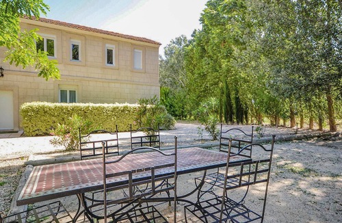 Le Sambuc Apartment | 3 bedroom lovely apartment in Le Sambuc