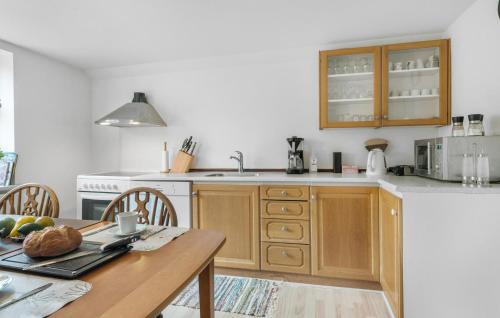 Engesvang Apartment | 3 Bedroom Lovely Apartment In Engesvang