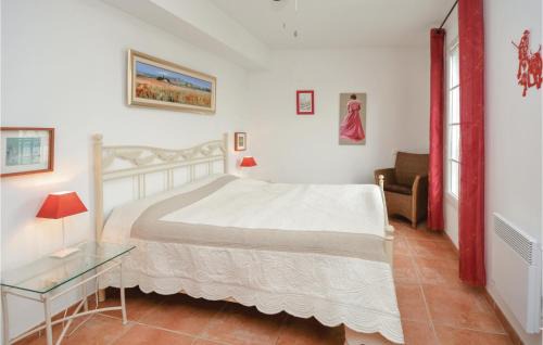 Aigues-Mortes House | 3 Bedroom Lovely Home In Aigues-Mortes