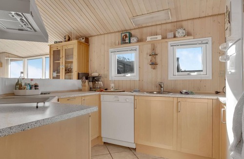Lild Strand House | 3 bedroom lovely home in Frøstrup