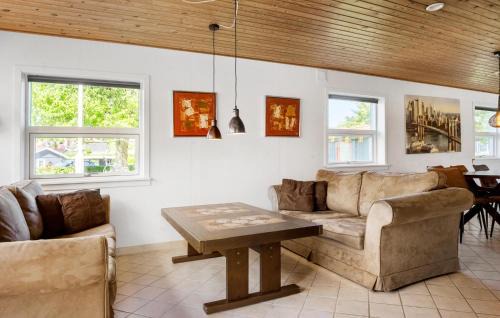 Rendbjerg House | 3 Bedroom Lovely Home In Egernsund
