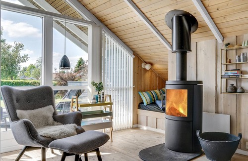 Hejlsminde Strand House | 3 bedroom lovely home in Hejls