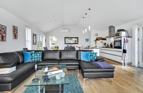 Falen House | 3 bedroom lovely home in Hemmet