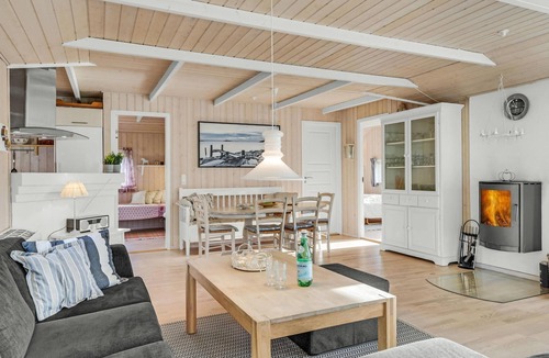 Melby House | 3 bedroom lovely home in Melby