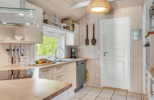 Melby House | 3 bedroom lovely home in Melby