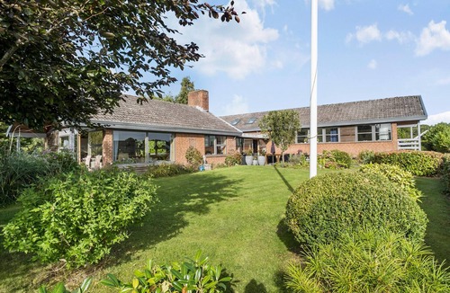 Mommark Strand House | 3 bedroom lovely home in Sydals
