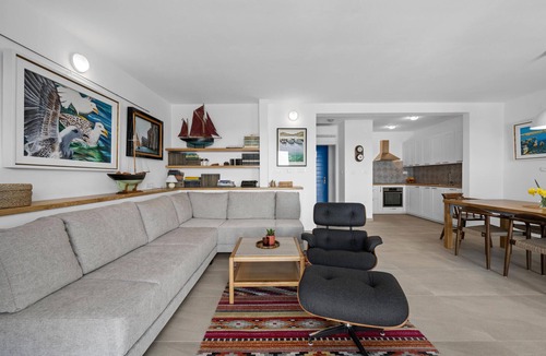 Susica House | 3 bedroom lovely home in Murter