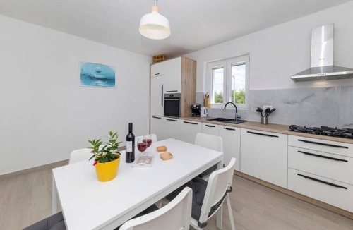 Poljica House | 3 bedroom lovely home in Nin