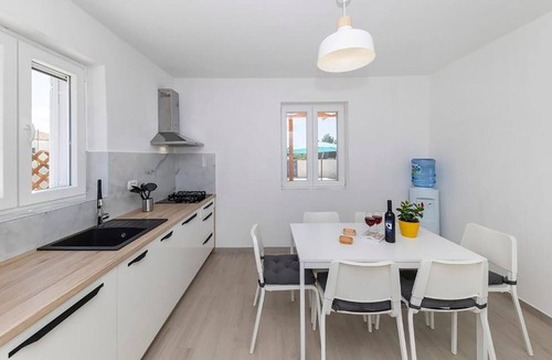 Poljica House | 3 bedroom lovely home in Nin