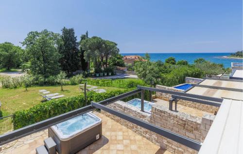 Krizine House | 3 Bedroom Lovely Home In Umag