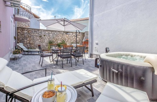 Grizane House | 3 bedroom luxurious home in Grizane